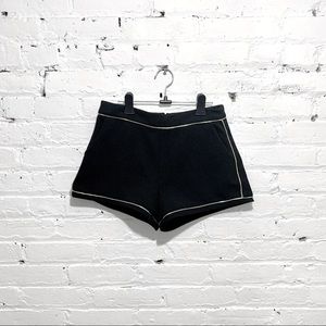Black pocket side shorts
